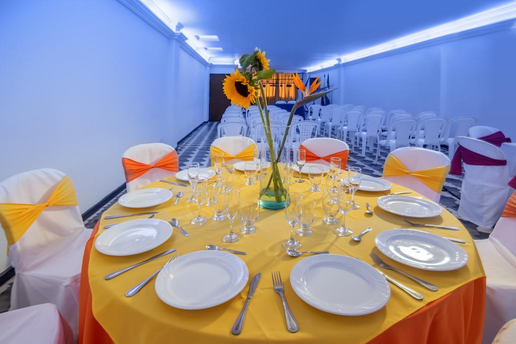Hotel La Luna Santiago de Cali Zewnętrze zdjęcie